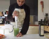 Foto del paso 3 de la receta: Espagueti verde italiano– Spaghetti al pesto genovese