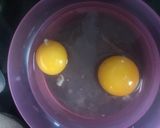 Foto langkah ke 2 dari resep Telor Dadar Pedas.