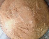 Foto del paso 3 de la receta: Torta invertida de naranja con harina integral y miel🍊