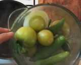 A picture of step 2 of Green Sauce for Chilaquiles or Enchiladas.