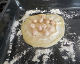 Foto del paso 10 de la receta: Pastelitos de hojaldre rellenos con natillas y ciruelas en almíbar