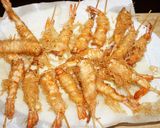 A picture of step 7 of Fried Shrimp Wrapped in Rice Noodles.