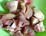 Foto langkah ke 1 dari resep Sup kikil dan Tulang / iga Sapi aroma rempah.
