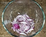 Foto del paso 1 de la receta: Empedrat (ensalada de porotos y atún)