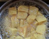 Foto langkah ke 4 dari resep Tahu Goreng Kuning.