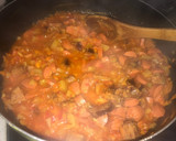 Foto del paso 6 de la receta: Guiso de salchichas con longaniza ahumada