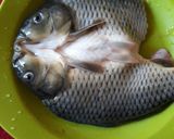 Foto langkah ke 1 dari resep Ikan Sambal Cobek Khas Sunda.