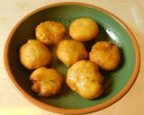A picture of step 5 of Badhusha.
