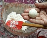 A picture of step 4 of Creamy Coconut Ladoo.