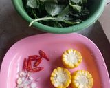 Foto langkah ke 1 dari resep Bening Bayam Jagung.