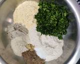 Multigrain methi thepla roll with bell pepper & paneer stuffing recipe step 2 photo