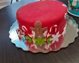Foto del paso 10 de la receta: Pastel navideño decorado con fondant