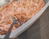 A picture of step 1 of Gola kababs.