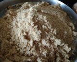 A picture of step 5 of Churma Ladoo.