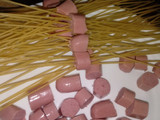 Fideos brochette