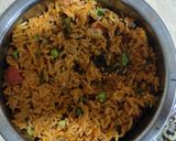 A picture of step 6 of Veg pulao.