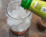 Foto langkah ke 3 dari resep Coffee Spritz Smooth Soda Lime.