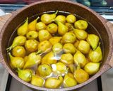 عکس مرحله 5 از دستور کمپوت گلابی زعفرانی🍐