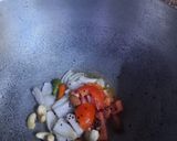 A picture of step 1 of Tomato basil almond risotto with prawns and egg.