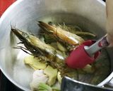 รูปขั้นตอนการทำที่ 5 ของ กุ้งปลาหมึกอบวุ้นเส้น