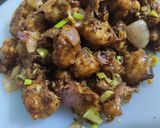 A picture of step 7 of Honey Chilli Cauliflower.