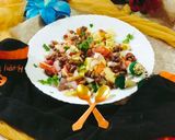 A picture of step 2 of Mexican salad.