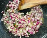 A picture of step 2 of Mung pilau.