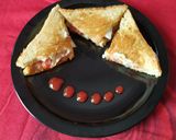 A picture of step 3 of Toast Sandwich.