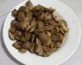 Foto langkah ke 1 dari resep Tumis Terong dan Jamur Kancing dengan SUWER.