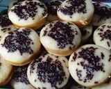 Foto langkah ke 6 dari resep ¹⁴². Kue Pukis Eggless (toping meses).