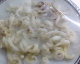 A picture of step 9 of Linguine Risottate with Calamari on Zucchini Cream.