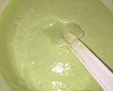 Foto langkah ke 4 dari resep Bolu pandan panggang.