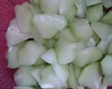 Foto langkah ke 1 dari resep Sayur Bobor Labu Siam dan Daun Katu.