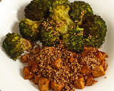 Foto del paso 4 de la receta: Tofu macerado y cocinado en freidora de aire 🌬️ con brócoli 🥦