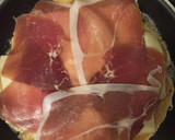 Foto del paso 6 de la receta: Tortilla de patata con jamón y queso y cebolla caramelizada