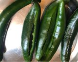 A picture of step 1 of Stuffed Chilli.