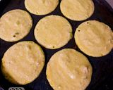 A picture of step 10 of Green Rava Appe.