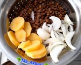 عکس مرحله 1 از دستور کتلت مرغ و عدس