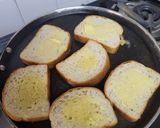 A picture of step 1 of Corn 🌽 Capsicum 🫑 Cheesy Toast.