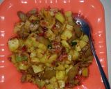 Foto langkah ke 7 dari resep Balado kentang sosis pedas.