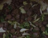 صورة لخطوة 2 من وصفة كريب بالسجق الشرقي