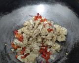 Foto langkah ke 2 dari resep Cah Kangkung Sederhana.