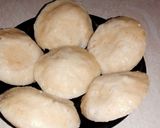 A picture of step 3 of Rava idli.