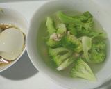 Hình bước làm 2 của món Bông cải nấu canh tôm