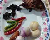 Gambar langkah 1 resipi Singgang Kepala Ikan Tenggiri.