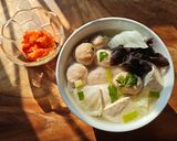 Foto langkah ke 6 dari resep Sup Bakso Tahu Kemerdekaan.