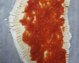 Foto del paso 3 de la receta: Pizza de hojaldre rellena facilísima 😉