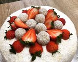 Raffaello torta recept fázis 10 fotója