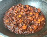 Foto del paso 4 de la receta Calamar relleno de gambón y castañas con reducción al brandy