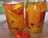 Foto del paso 3 de la receta: Morroncitos Dulces en Aceite Con Mix de Pimientas